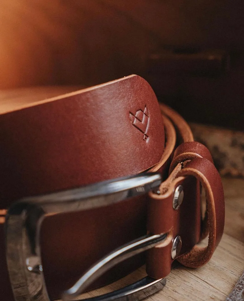 Red Fox Goods leather detail